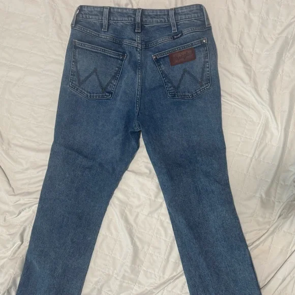 Wrangler Retro Bootcut Women's Jeans - Picture 3 of 8